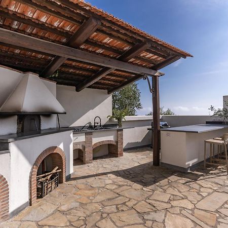 Villa Chez Pie Panoramic Views Pool And Guest Services SantʼAgata sui Due Golfi Exteriör bild