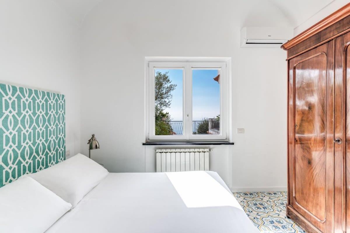 Villa Chez Pie Panoramic Views Pool And Guest Services SantʼAgata sui Due Golfi Exteriör bild